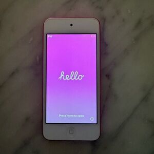 Pink iPod Touch 7th Gen 32GB